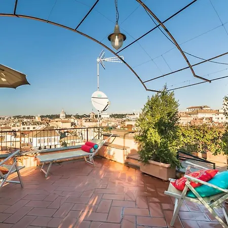Pantheon Large Terrace Penthouse Apartment *